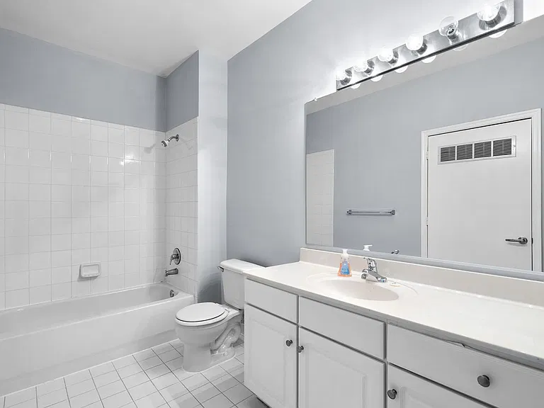 8045 Newell St #116 — Photo 18