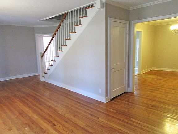 3rd image of 1414 8th St