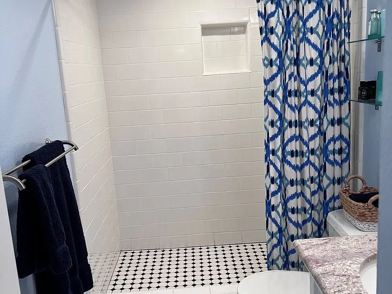 601 Acorn Ct — Photo 17