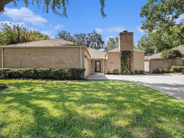 15715 Whitewater Lane, Houston, TX 77079
