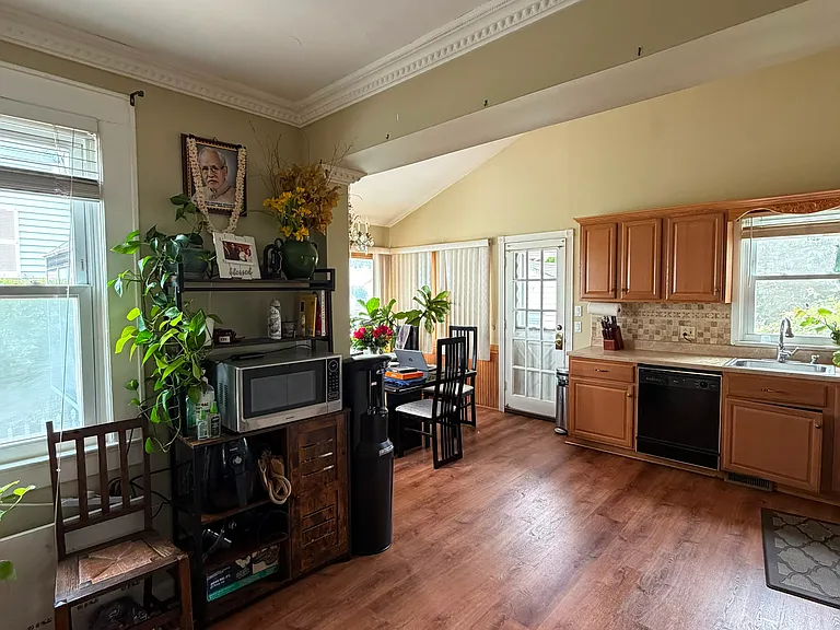 14 Nelson Ave — Photo 30