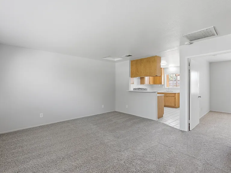 21911 Arapahoe Ave #6 — Photo 13