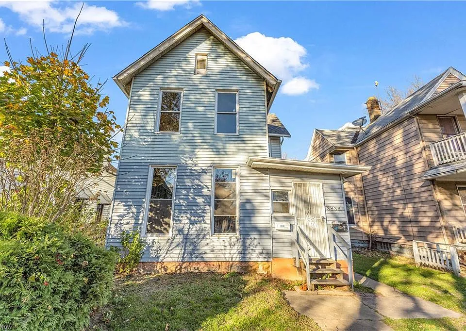 3838 Marvin Ave