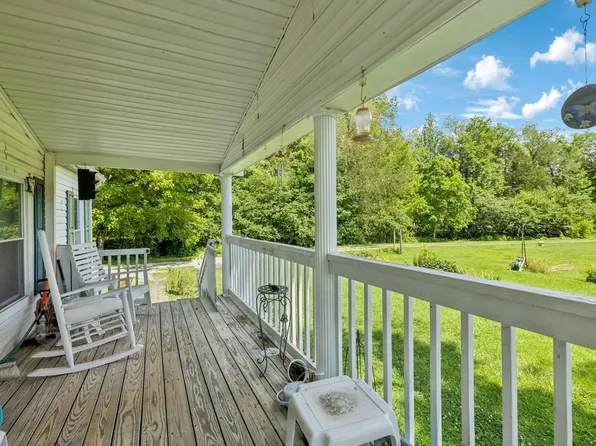 5898 Highway 100 W, Centerville, TN 37033