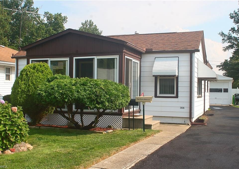1st image of 31616 Orchard Ave