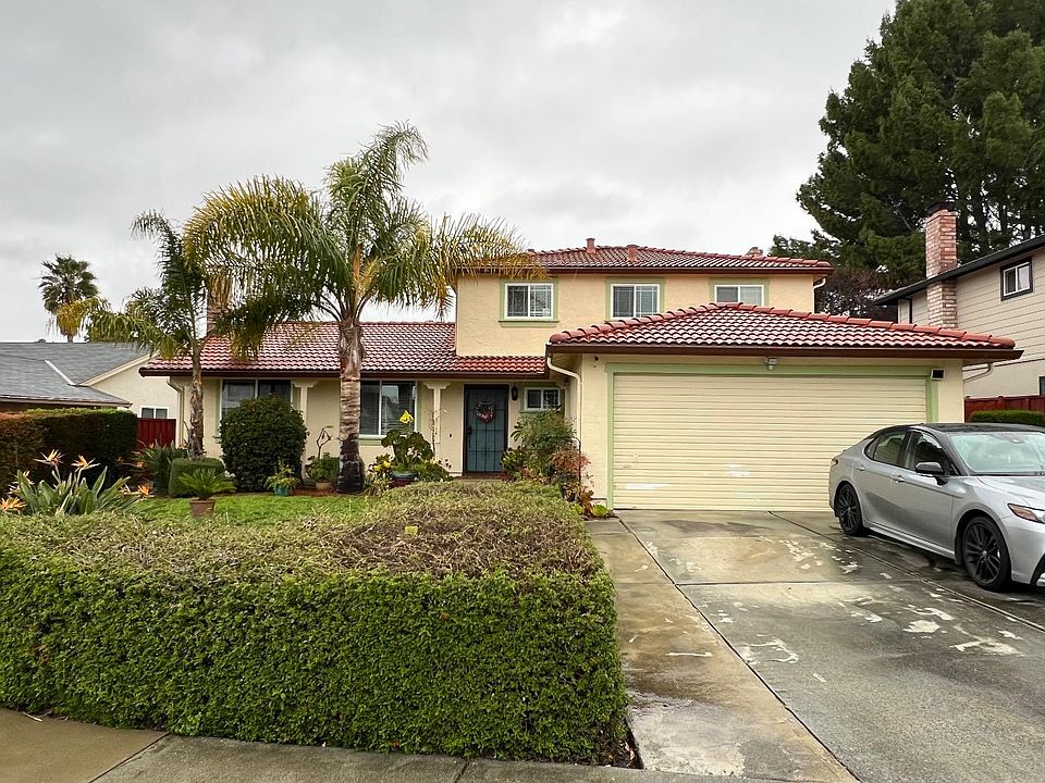 1st image of 3335 Quesada Dr