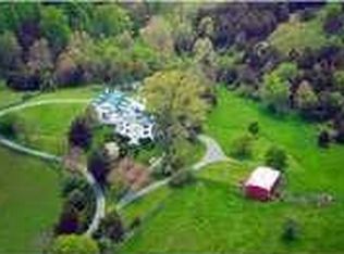 8687 Rockfish Valley Hwy, Afton, VA 22920