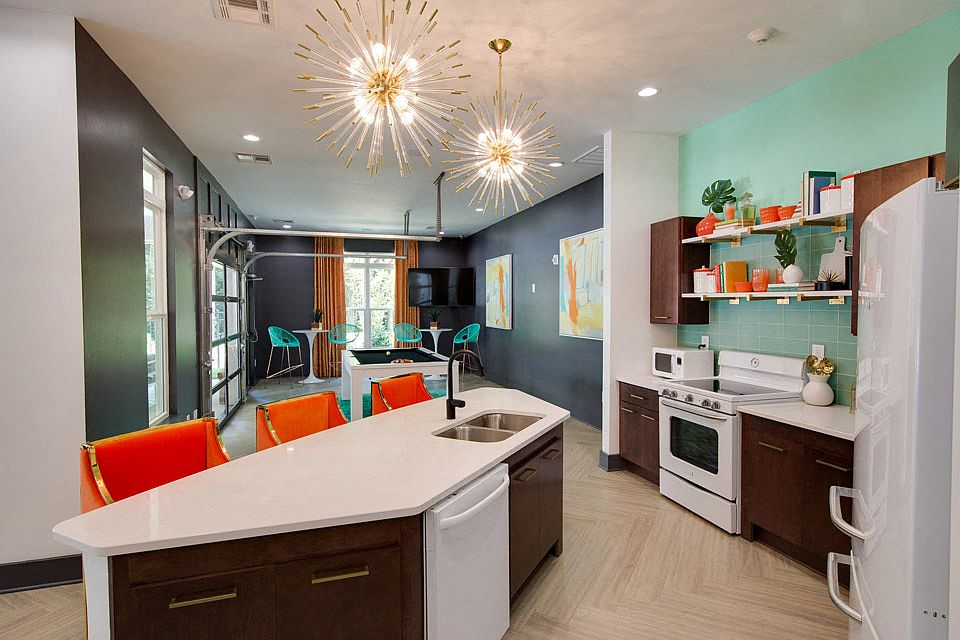 Clubhouse with Kitchen