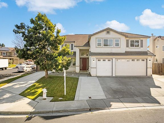 2nd image of 843 Summerbreeze Drive