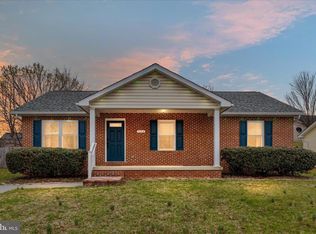1112 Ashby St, Front Royal, VA 22630