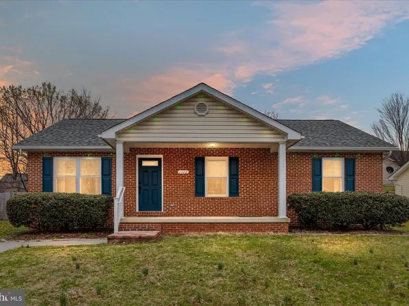 1112 Ashby St, Front Royal, VA 22630