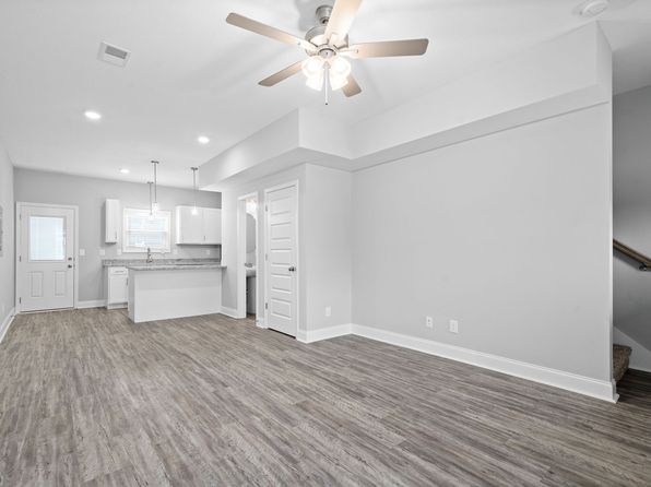 823 Professional Park Dr #I