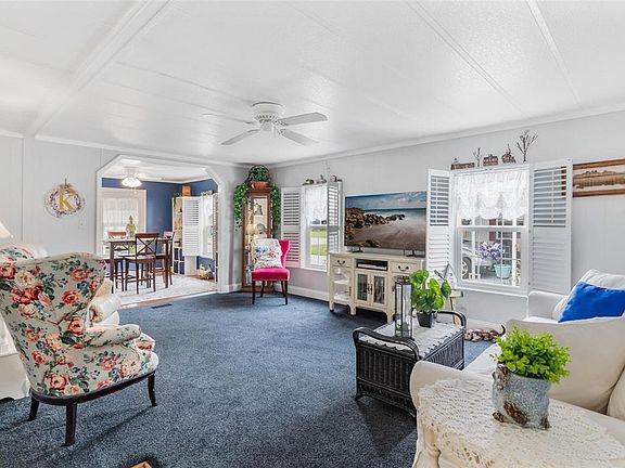 3rd image of 2470 KAREN DRIVE