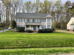 11201 Bondurant Dr, North Chesterfield, VA 23236