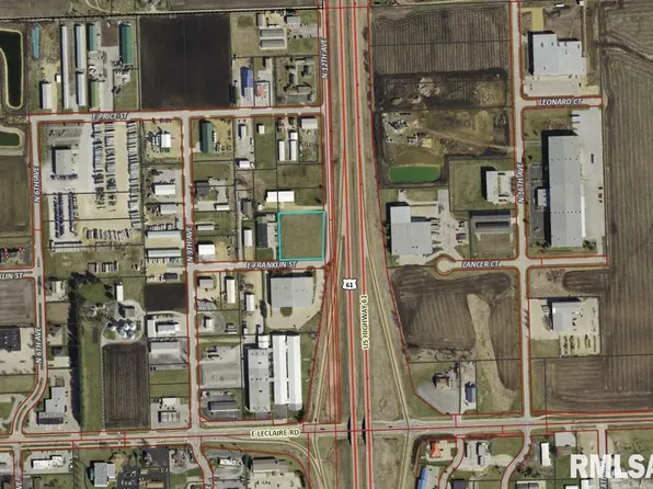 1198 E Franklin St, Eldridge, IA 52748