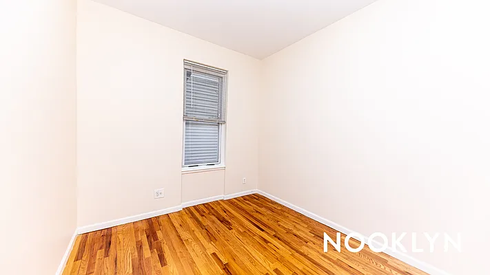 Rented by Nooklyn NYC LLC | media 30