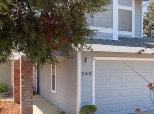 246 Madera Ct, Woodland, CA 95695