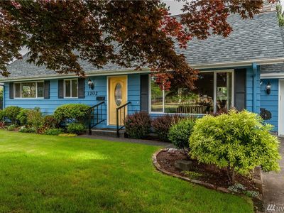 1202 Franklin Dr, Cosmopolis, WA, 98537