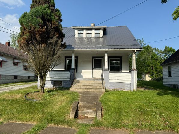 210 Perry St