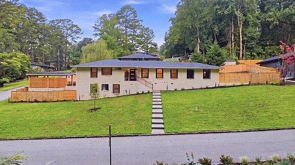 1st image of 1447 Skyhaven Rd