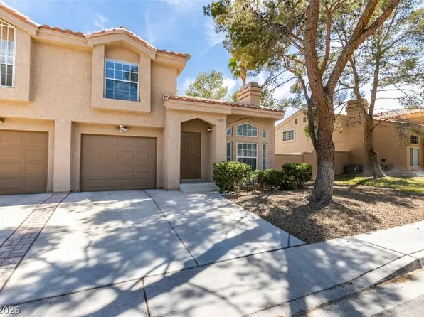 2821 Cool Water Dr, Henderson, NV 89074