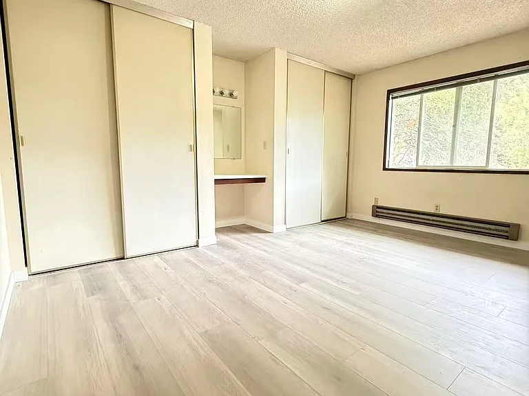 Terri 24 Apartments — Photo 6