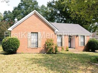 3280 Ridgemont Rd, Memphis, TN 38128