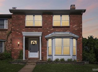 8 Coach Ct, Saint Peters, MO 63376