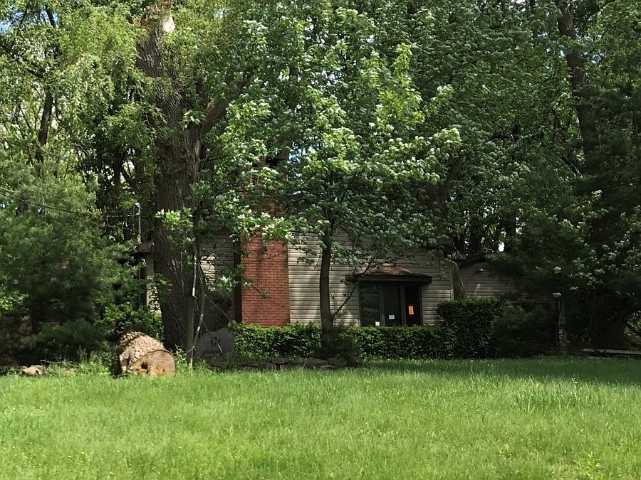 2nd image of 176 Michigan Blvd