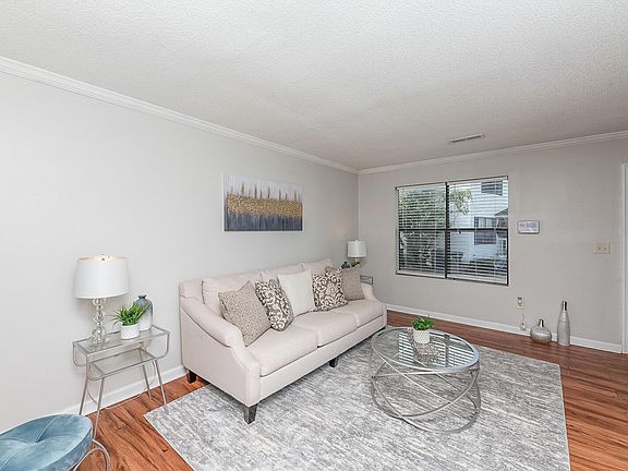3rd image of 6256 Brandt St #52C