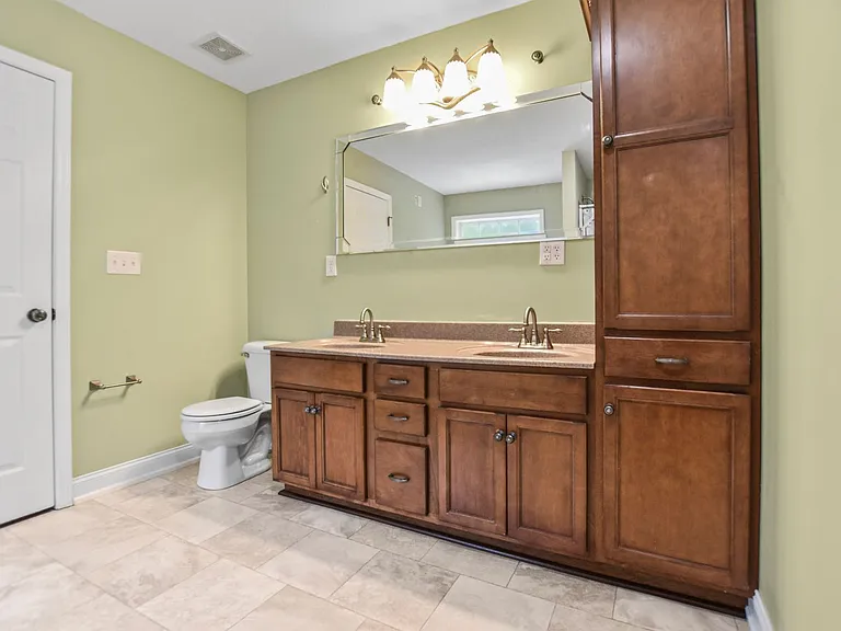 1125 Channelview Ct — Photo 16