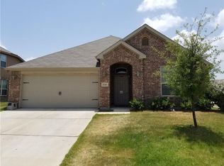5749 Diamond Valley Dr, Fort Worth, TX 76179