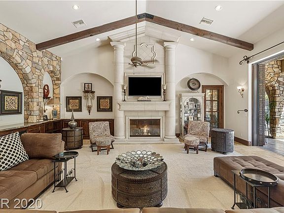 5th image of 832 Temple Rock Ct