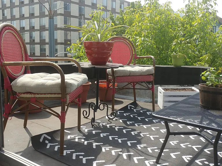 2204 E Ivanhoe Pl — Photo 6