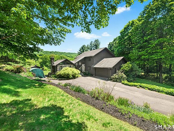 3rd image of 127 Huntingtown Road
