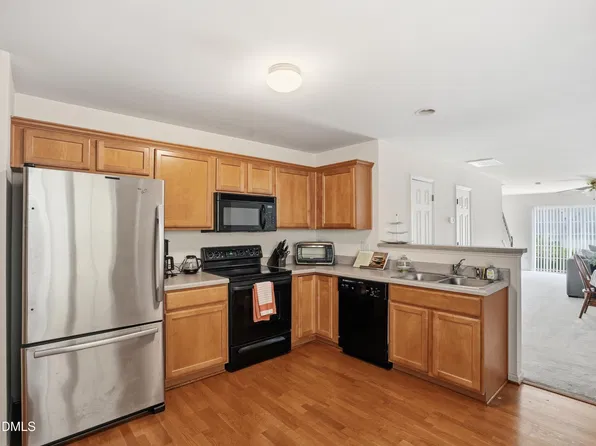 2620 Vega Ct, Raleigh, NC 27609