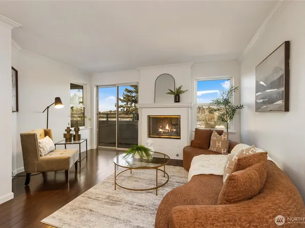 2244 13th Ave W #206, Seattle, WA 98119