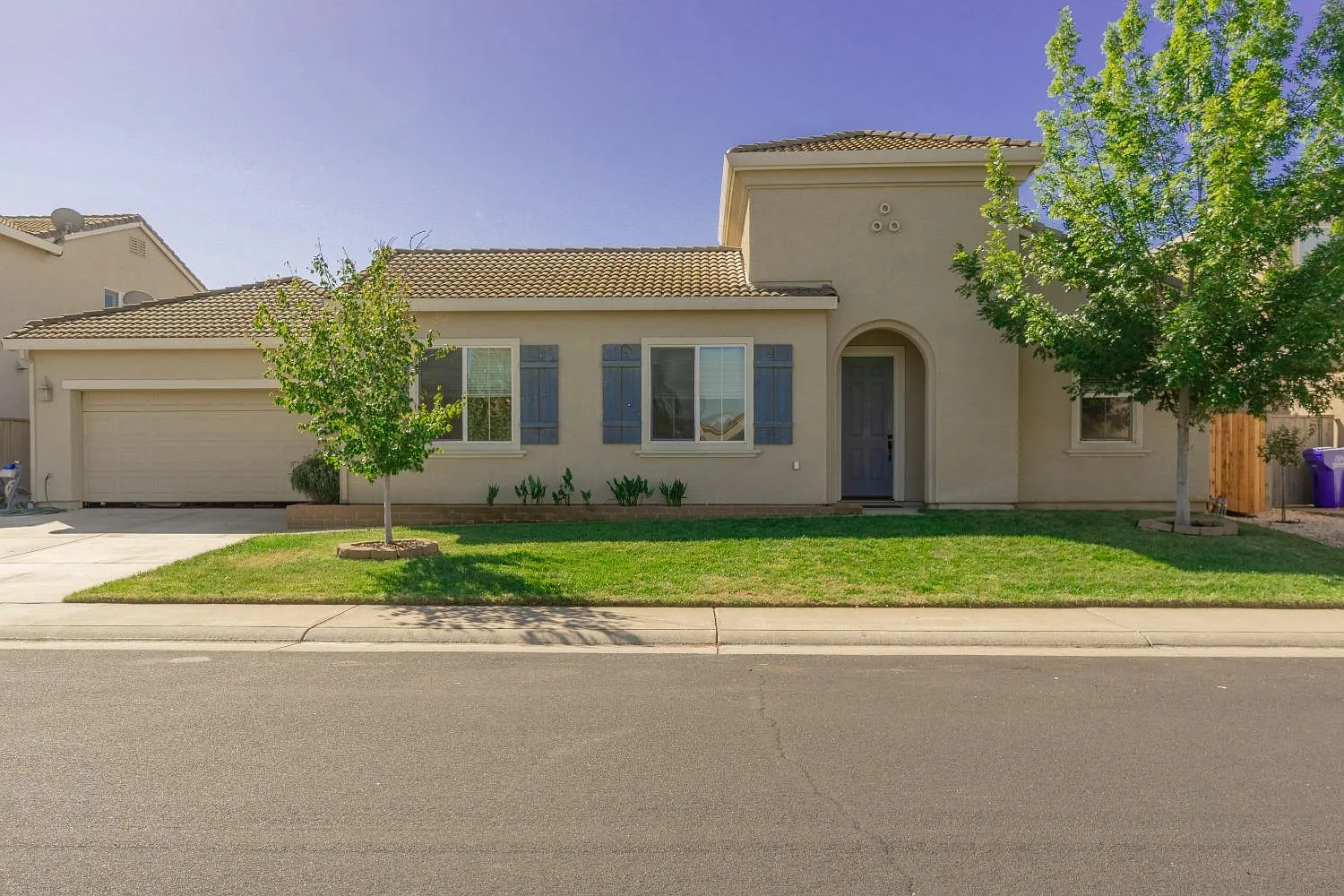 8468 Harbor House Ct photo 1