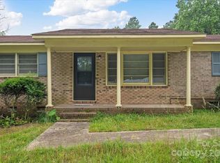 2012 Barbarosa Dr, Lancaster, SC 29720