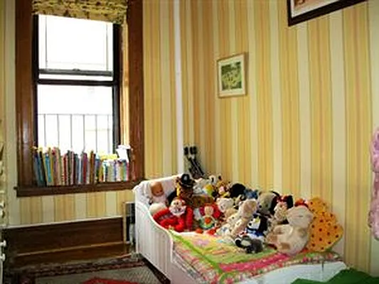 Sold by Douglas Elliman | media 23