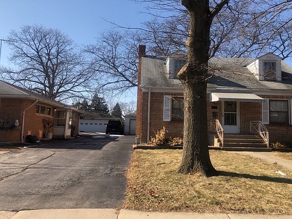 3rd image of 200 N Gretta Ave