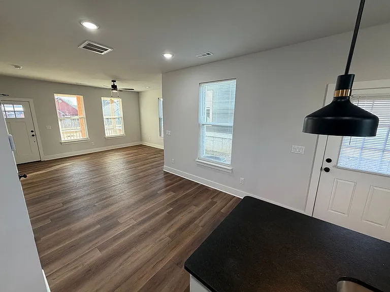 1043 S Laramie Hts — Photo 5