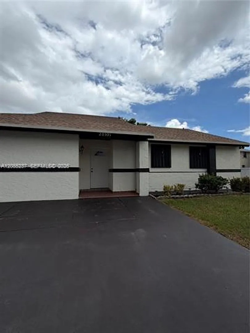 20591 SW 124th Ct # 20591, Miami, FL 33177 — Photo 2
