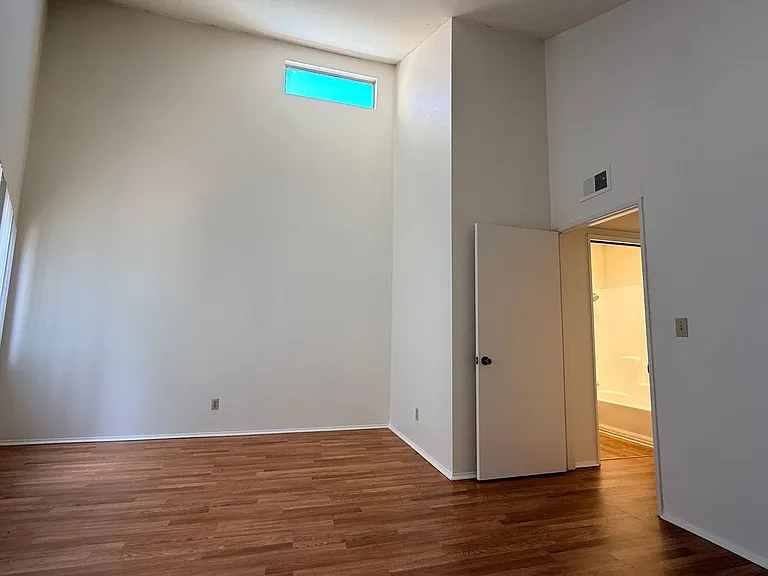 5736 Lauretta St #10 — Photo 4