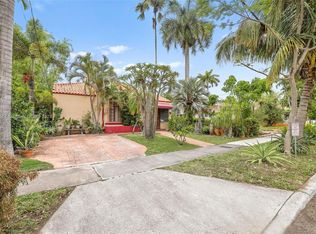 445 SW 20th Rd, Miami, FL 33129