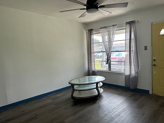 5th image of 4925 Blundell Dr