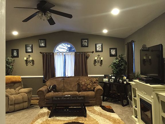 4th image of 1117 Riverbend Dr