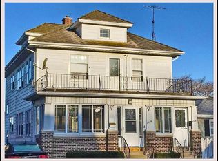 2618 La Salle St, Racine, WI 53402