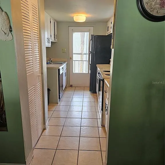 7701 Starkey Rd #708 — Photo 12