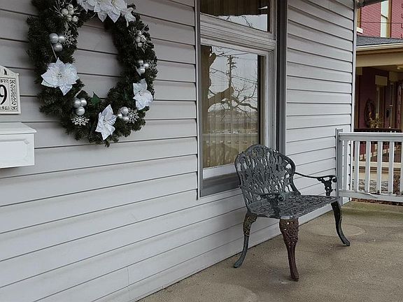 2nd image of 4559 Smith Rd